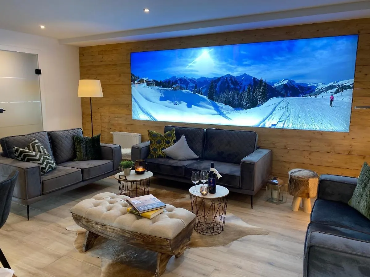 Alm Seasons Premium Chalet & Studios Saalbach-Hinterglemm