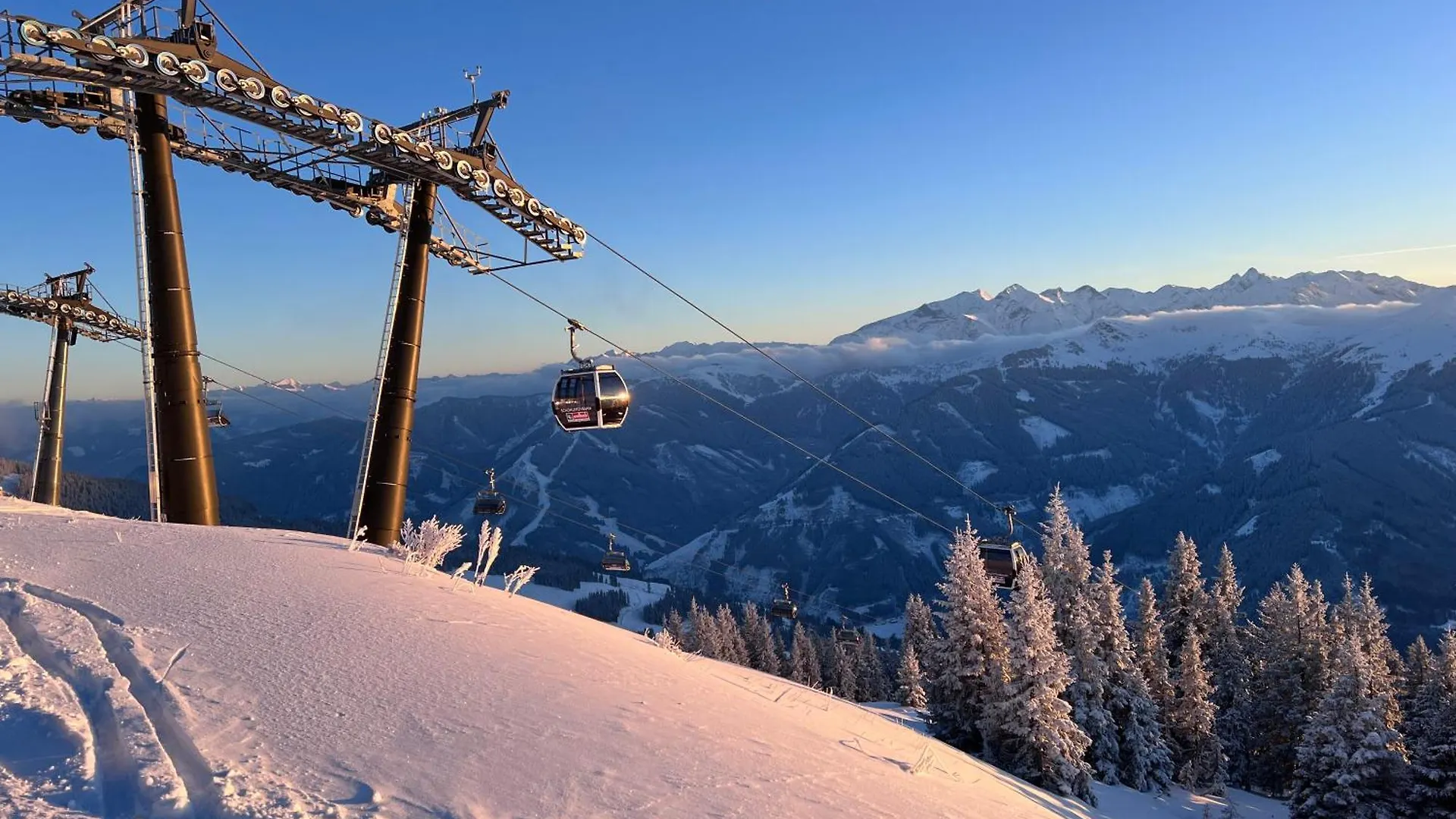 Privatunterkunft Alm Seasons Premium Chalet & Studios Saalbach-Hinterglemm